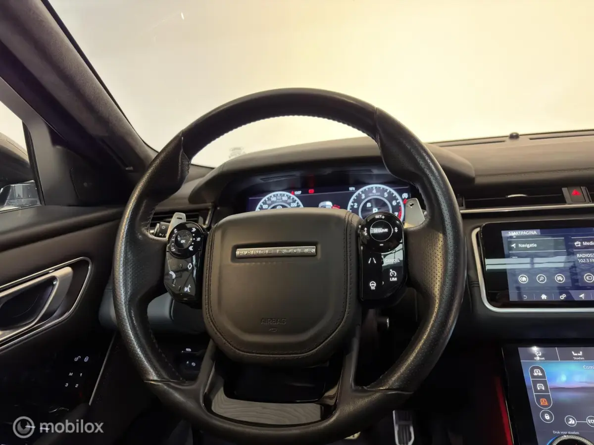 5.0 V8 SVAutobiography Dynamic