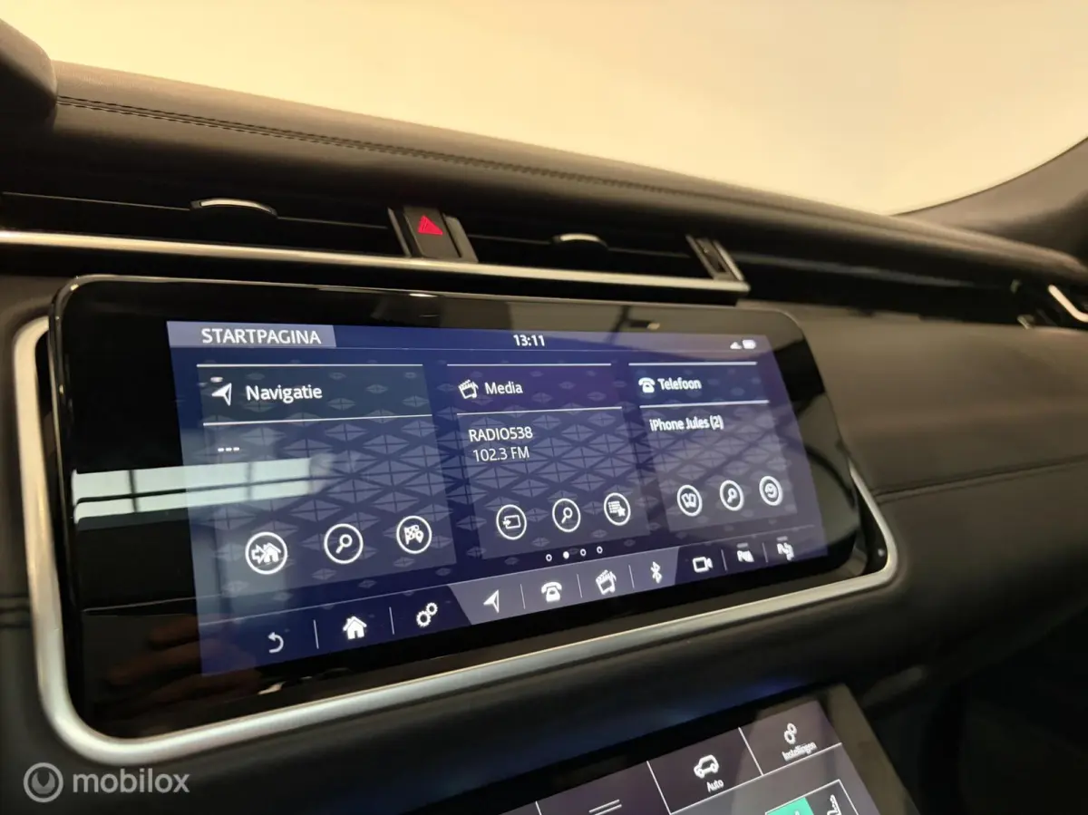5.0 V8 SVAutobiography Dynamic