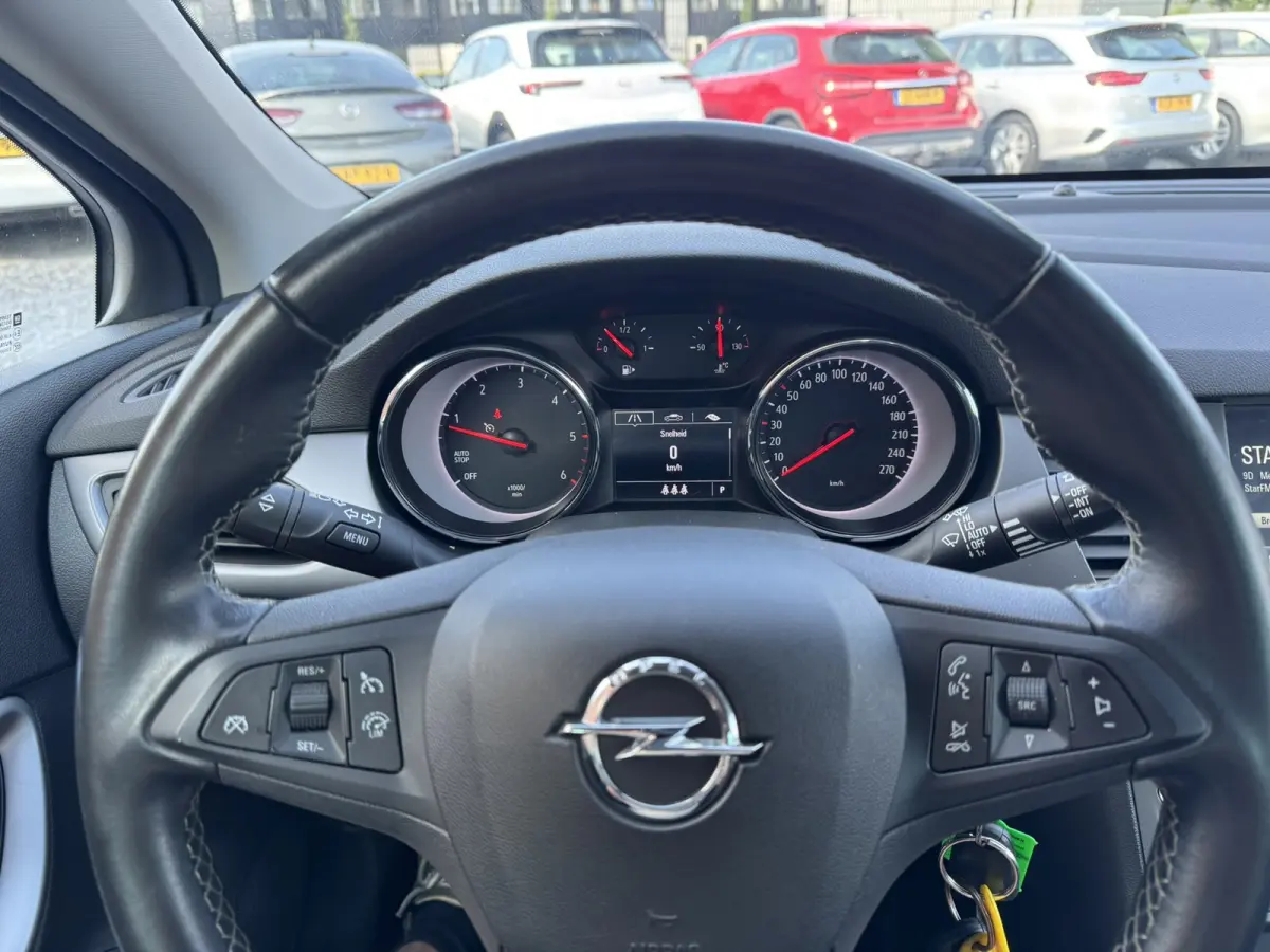 1.6 CDTI 120 Jaar Edition, Automaat, Euro 6, Apple Carplay,