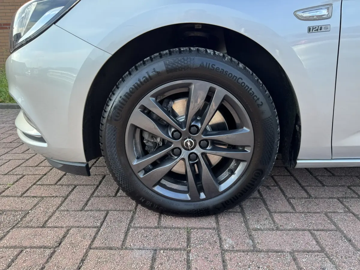 1.6 CDTI 120 Jaar Edition, Automaat, Euro 6, Apple Carplay,
