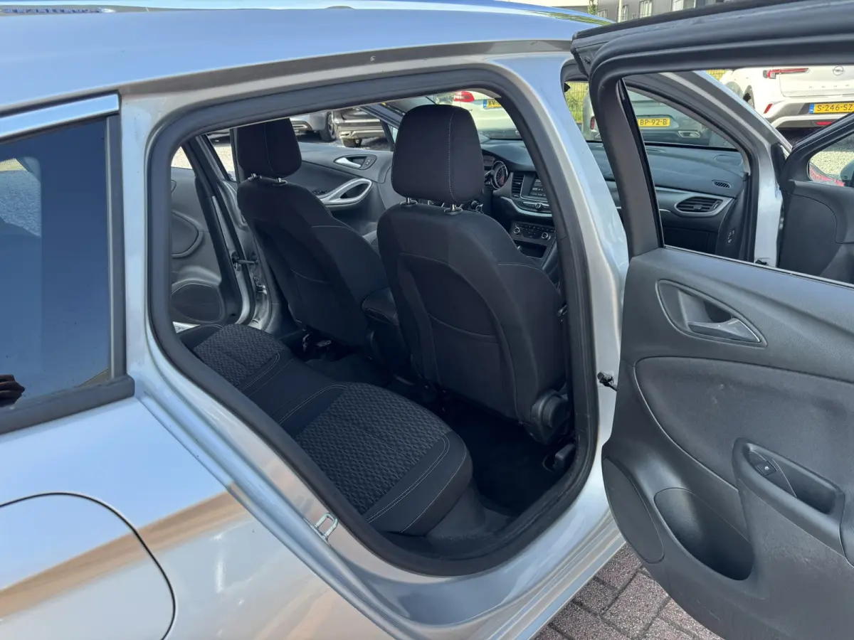1.6 CDTI 120 Jaar Edition, Automaat, Euro 6, Apple Carplay,