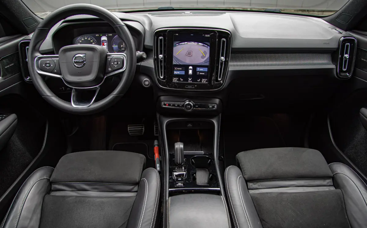 1.5 T5 R-Design MY2022|Leder/alcantara|H/K audio|Standkachel