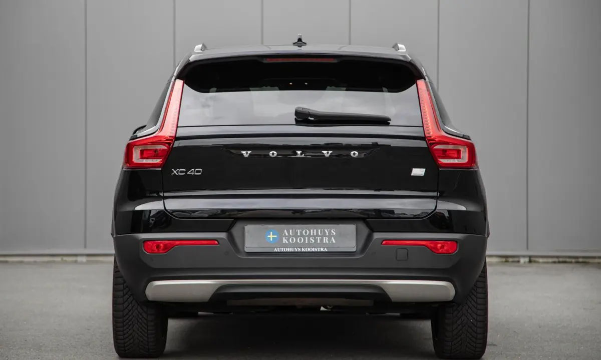 1.5 T5 R-Design MY2022|Leder/alcantara|H/K audio|Standkachel