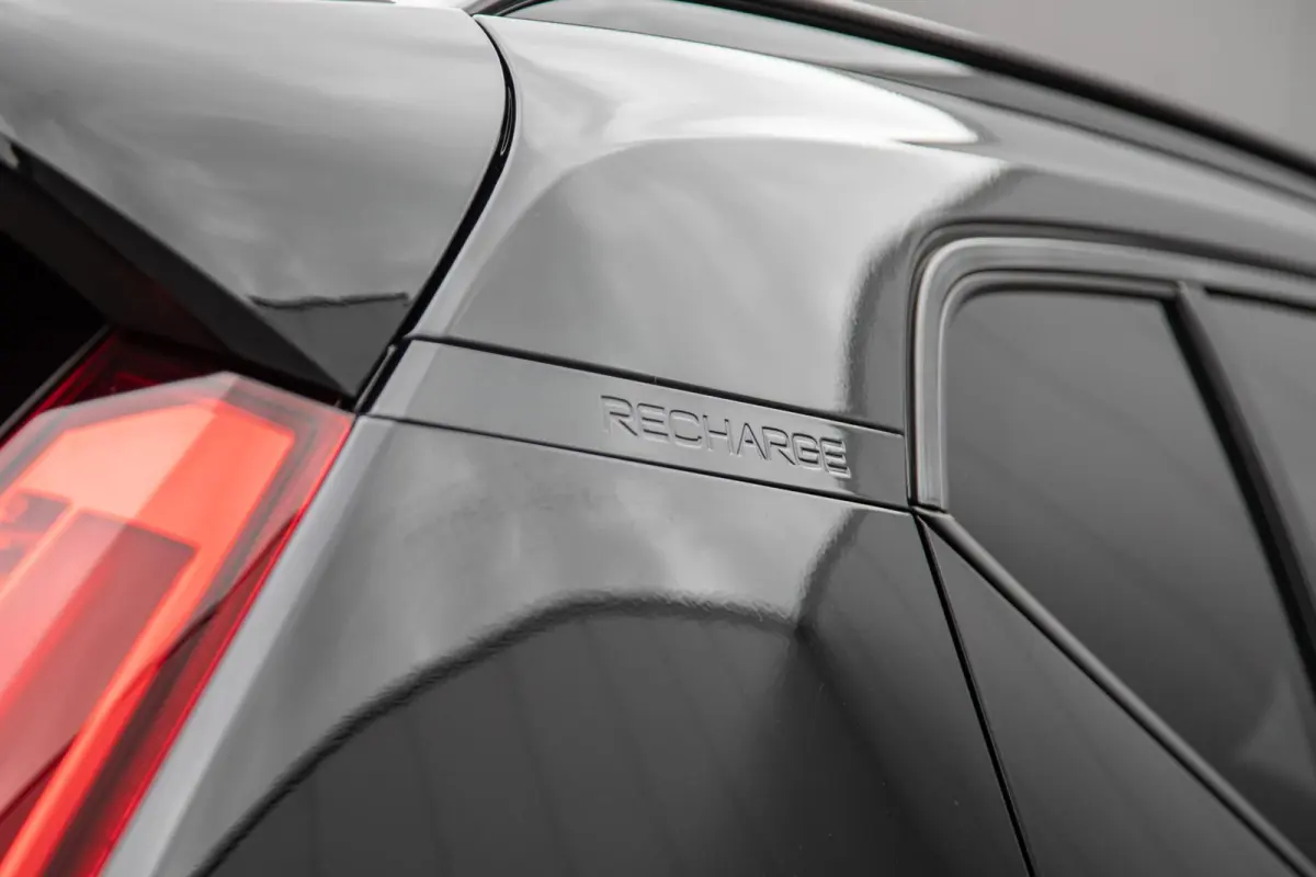 1.5 T5 R-Design MY2022|Leder/alcantara|H/K audio|Standkachel