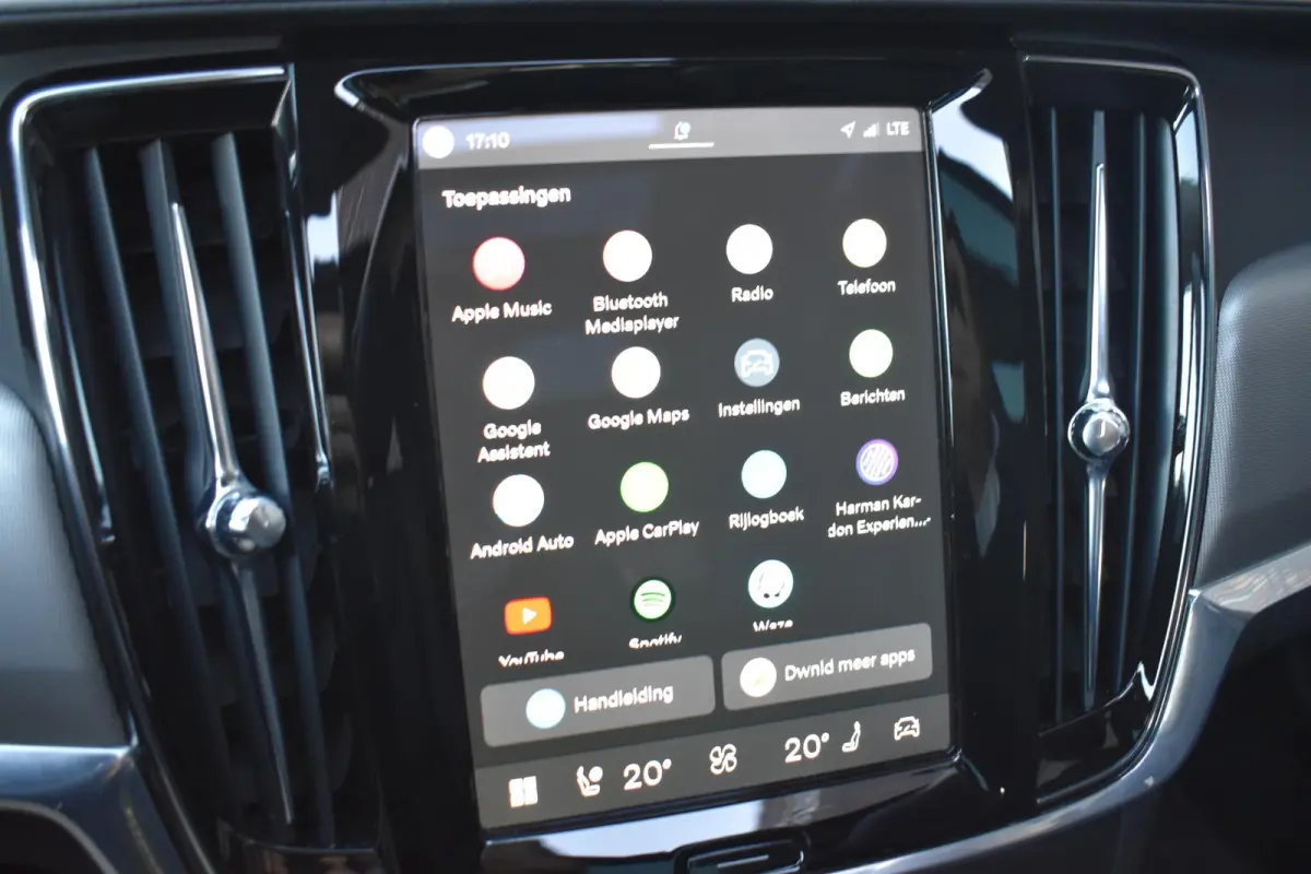 2.0 T6 Plug-in hybrid AWD Ultimate Bright