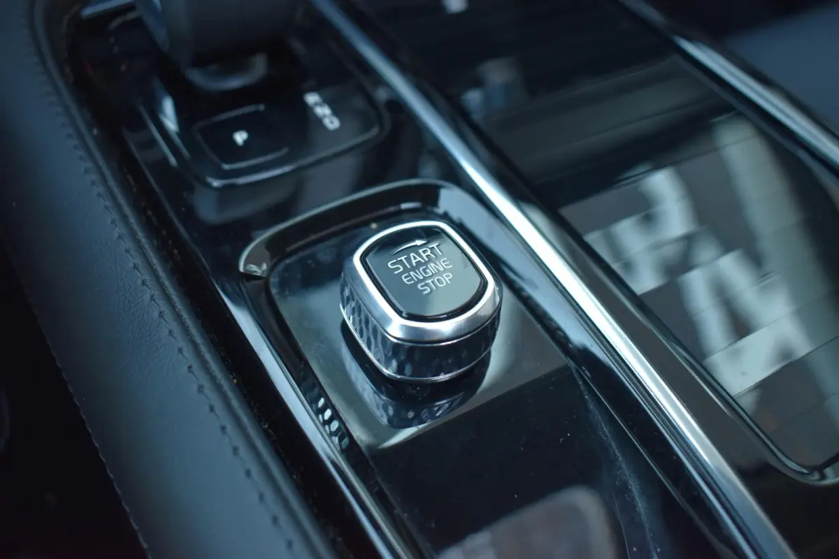 2.0 T6 Plug-in hybrid AWD Ultimate Bright