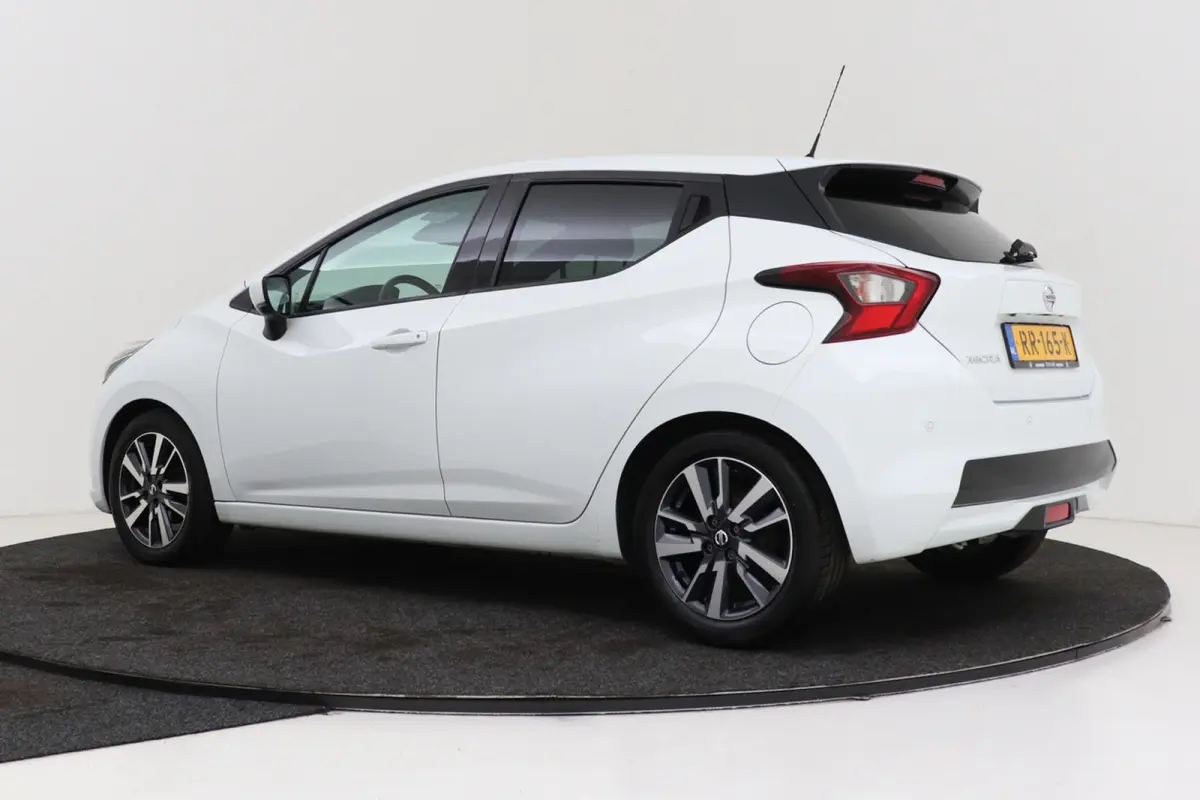 0.9 IG-T Business Edition | Org NL | Camera | Climate Control | Cruise Control |