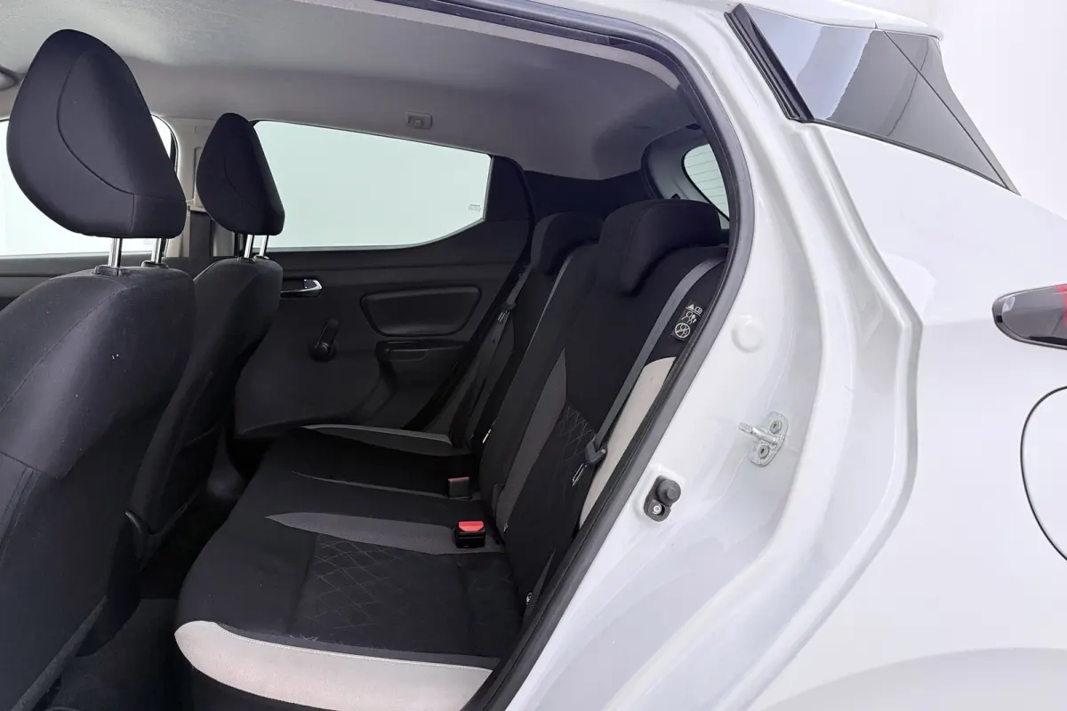 0.9 IG-T Business Edition | Org NL | Camera | Climate Control | Cruise Control |