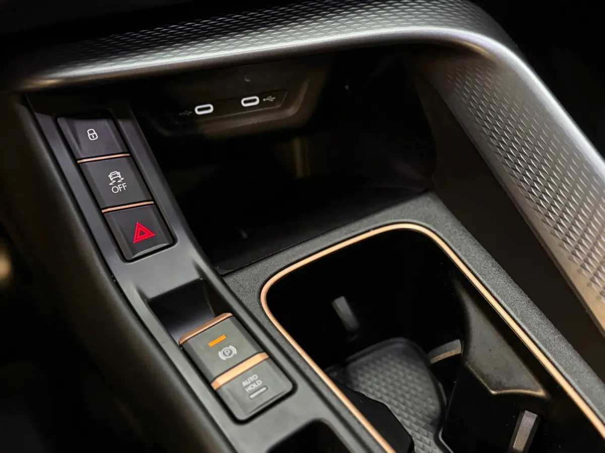 1.5 TSI e Business |HuD|360 CAMERA|MEMORY|KEYLESS|CARPLAY|NIGHT VIEUW|FABRIEKSGARANTIE|DODEHOEK|ACC|LANE ASSIST|