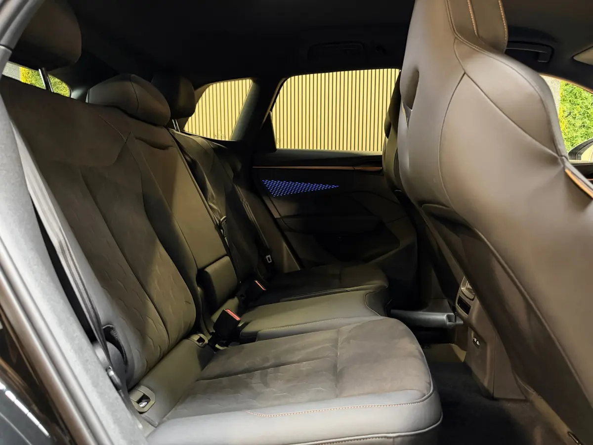 1.5 TSI e Business |HuD|360 CAMERA|MEMORY|KEYLESS|CARPLAY|NIGHT VIEUW|FABRIEKSGARANTIE|DODEHOEK|ACC|LANE ASSIST|