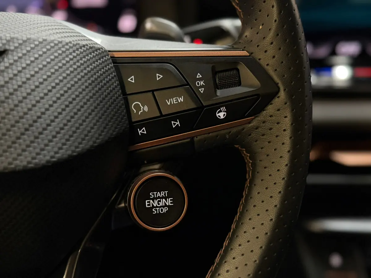 1.5 TSI e Business |HuD|360 CAMERA|MEMORY|KEYLESS|CARPLAY|NIGHT VIEUW|FABRIEKSGARANTIE|DODEHOEK|ACC|LANE ASSIST|