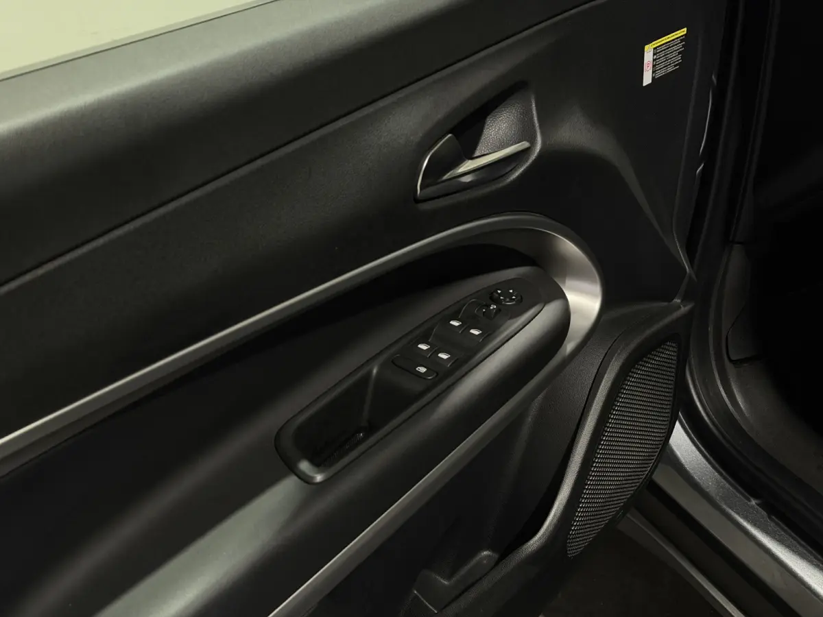 Altitude 54 kWh | Warmtepomp | Keyless | Stoelen verwarmd | LED