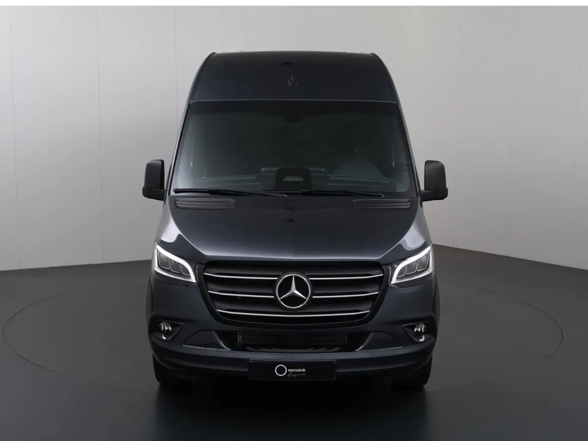 319 L2H2 RWD SELECT | LED | 3500KG Trekken | DISTRONIC | WINTERPAKKET