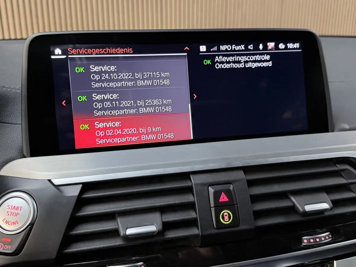 M40i xDrive High Executive 361PK |Pano|Keyless|Memory