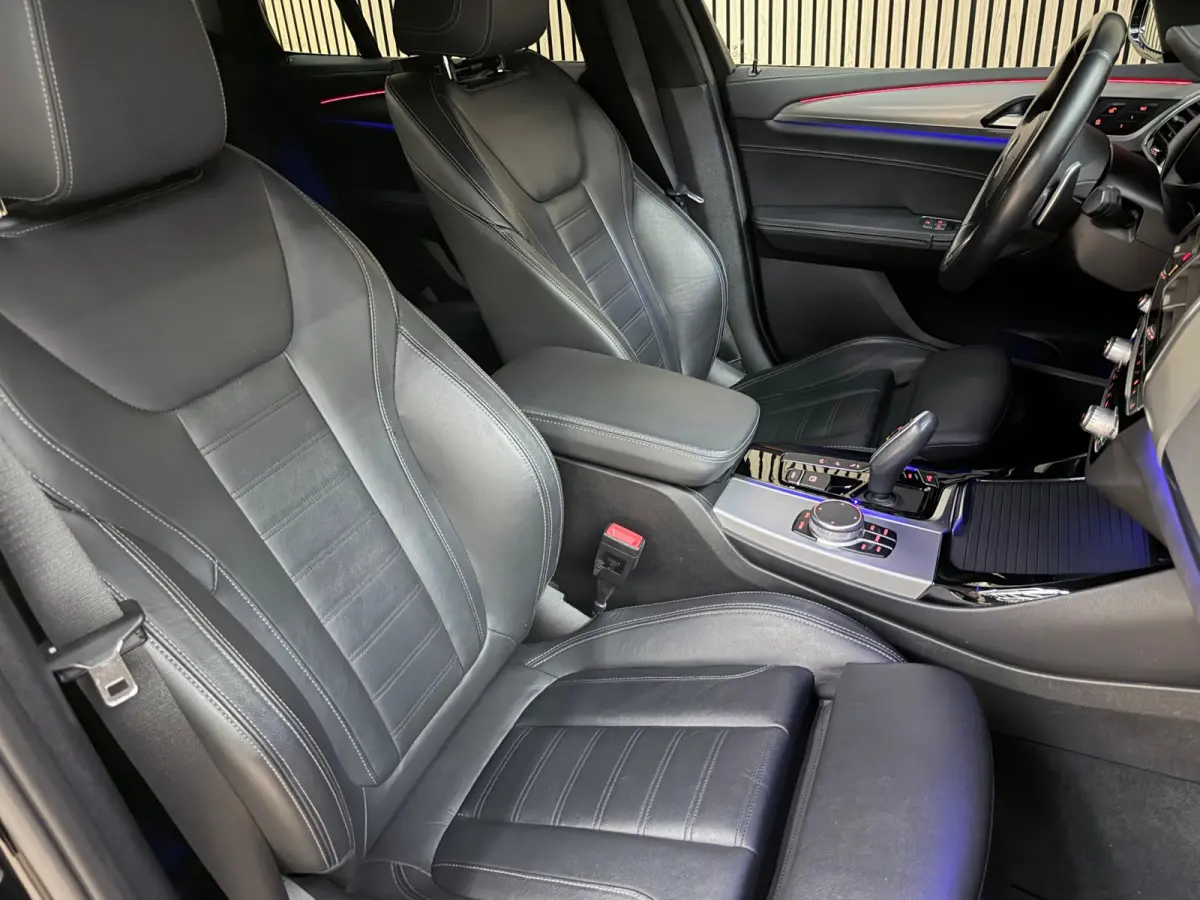 M40i xDrive High Executive 361PK |Pano|Keyless|Memory
