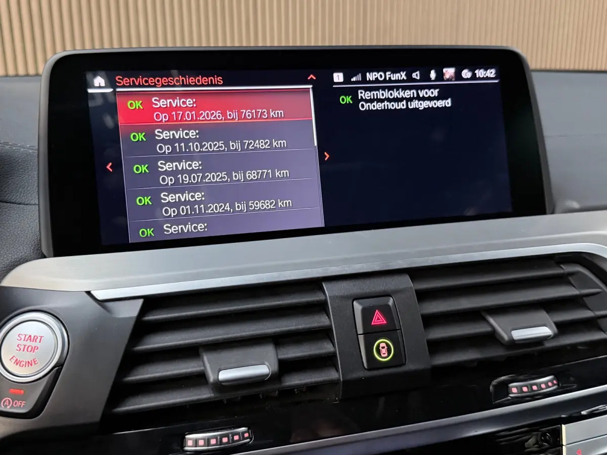 M40i xDrive High Executive 361PK |Pano|Keyless|Memory