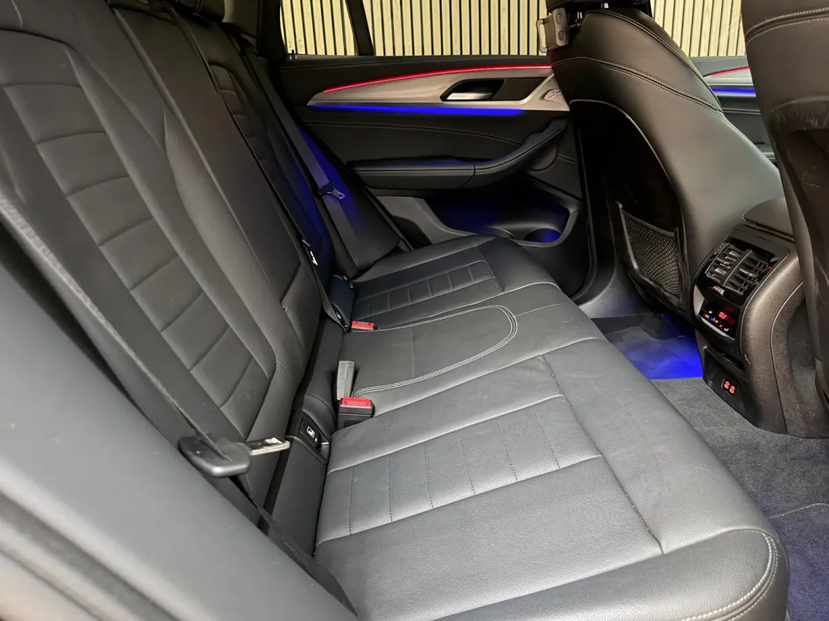 M40i xDrive High Executive 361PK |Pano|Keyless|Memory