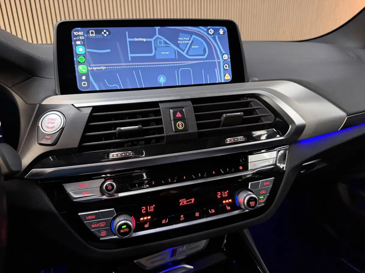 M40i xDrive High Executive 361PK |Pano|Keyless|Memory