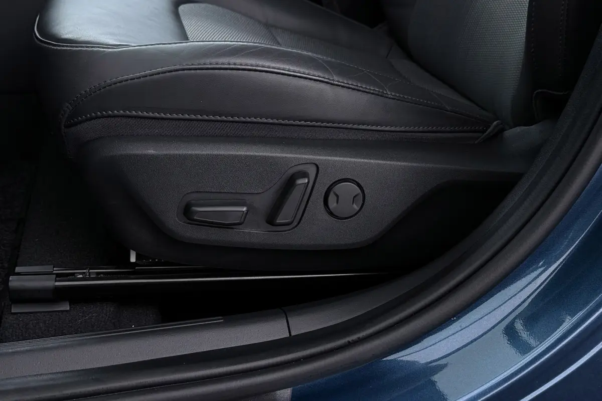 1.6 GDi PHEV DynamicLine | CarPlay | Digital Cockpit | Navigatie | Adap. Cruise | Keyless Entry/Start | Camera |