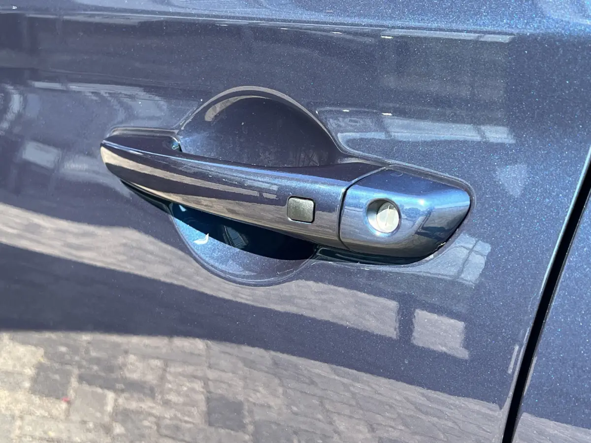 1.6 T-GDi Premium Automaat | Camera | Carplay | Climate controle | Lederen bekleding | Bestuurdersstoel met geheugen | Dodehoek detectie | Draadloos laden | Full LED | Keyless entry | Stoelv