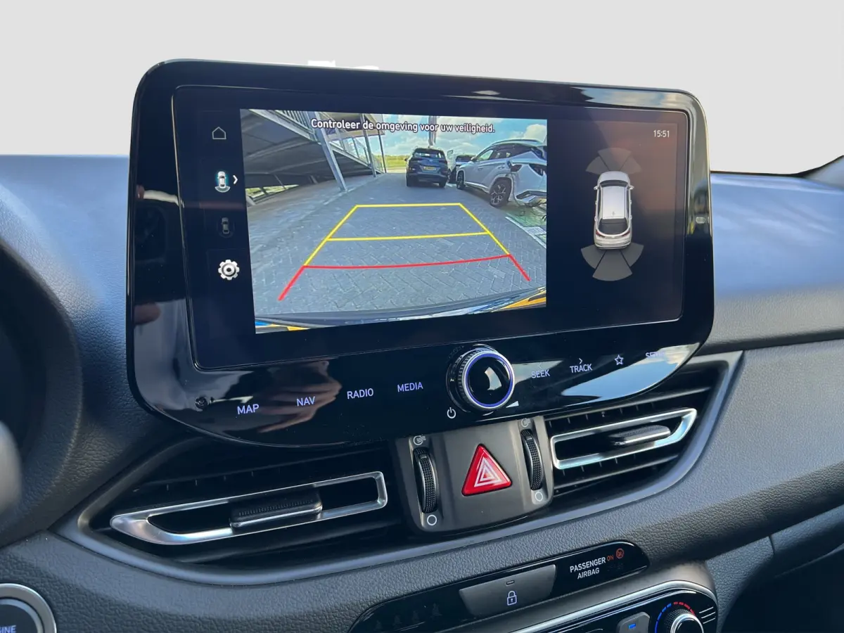 1.6 T-GDi Premium Automaat | Camera | Carplay | Climate controle | Lederen bekleding | Bestuurdersstoel met geheugen | Dodehoek detectie | Draadloos laden | Full LED | Keyless entry | Stoelv