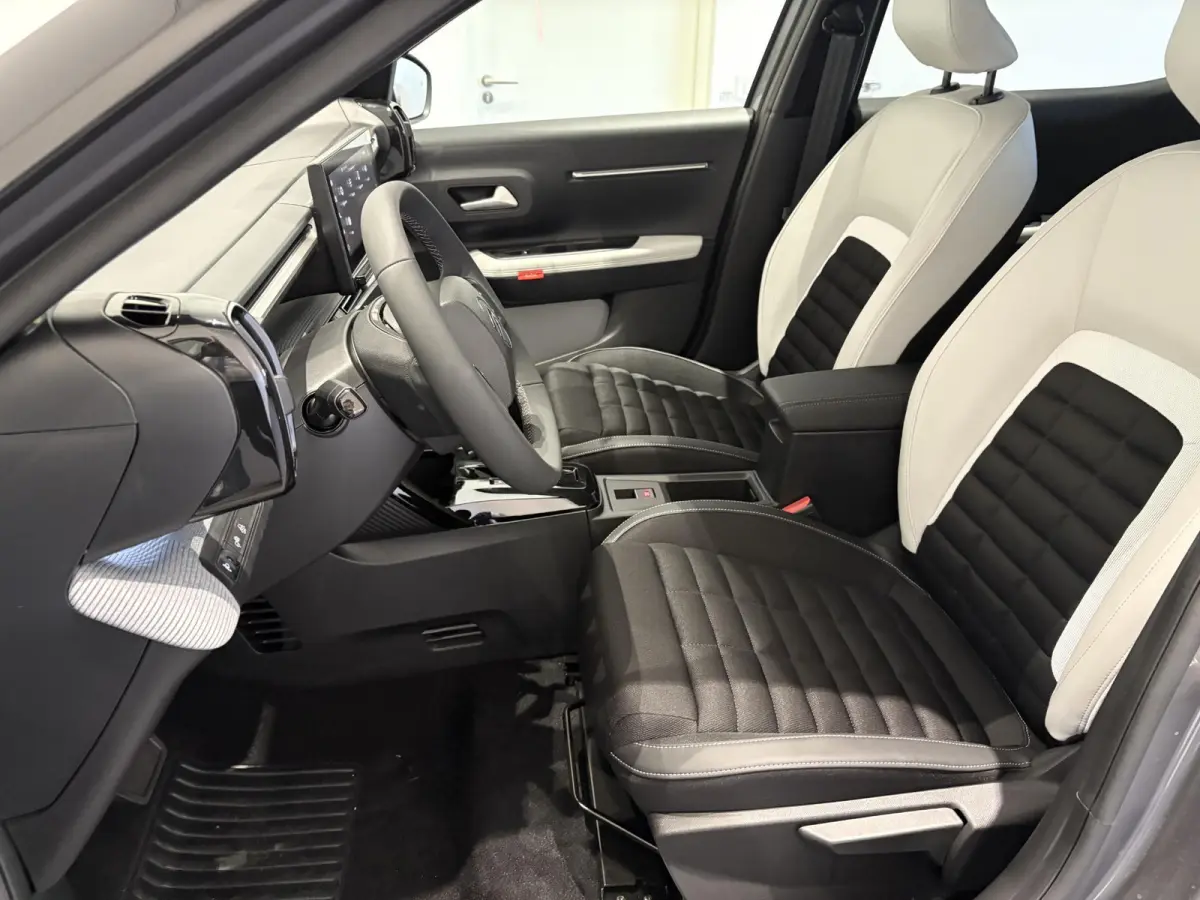 1.2 Hybrid 145pk Max | APPLE CARPLAY & ANDROID AUTO | CAMERA | CLIMATE CONTROL |