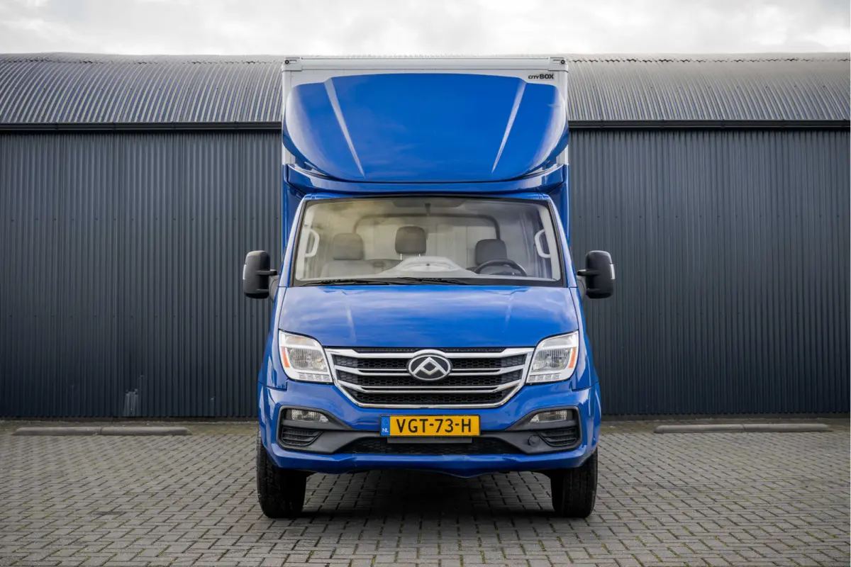 | Volledig Elektrisch | 3-Zits | Camera | Bakwagen