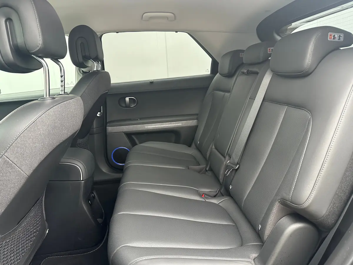 Connect+ 84 kWh | Afneembare trekhaak. | Anti Blokkeer Systeem | Apple Carplay/Android Auto