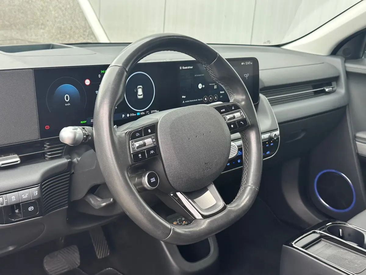Connect+ 84 kWh | Afneembare trekhaak. | Anti Blokkeer Systeem | Apple Carplay/Android Auto