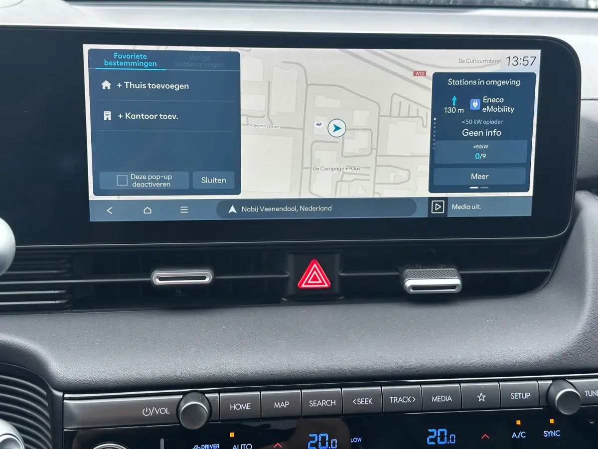 Connect+ 84 kWh | Afneembare trekhaak. | Anti Blokkeer Systeem | Apple Carplay/Android Auto