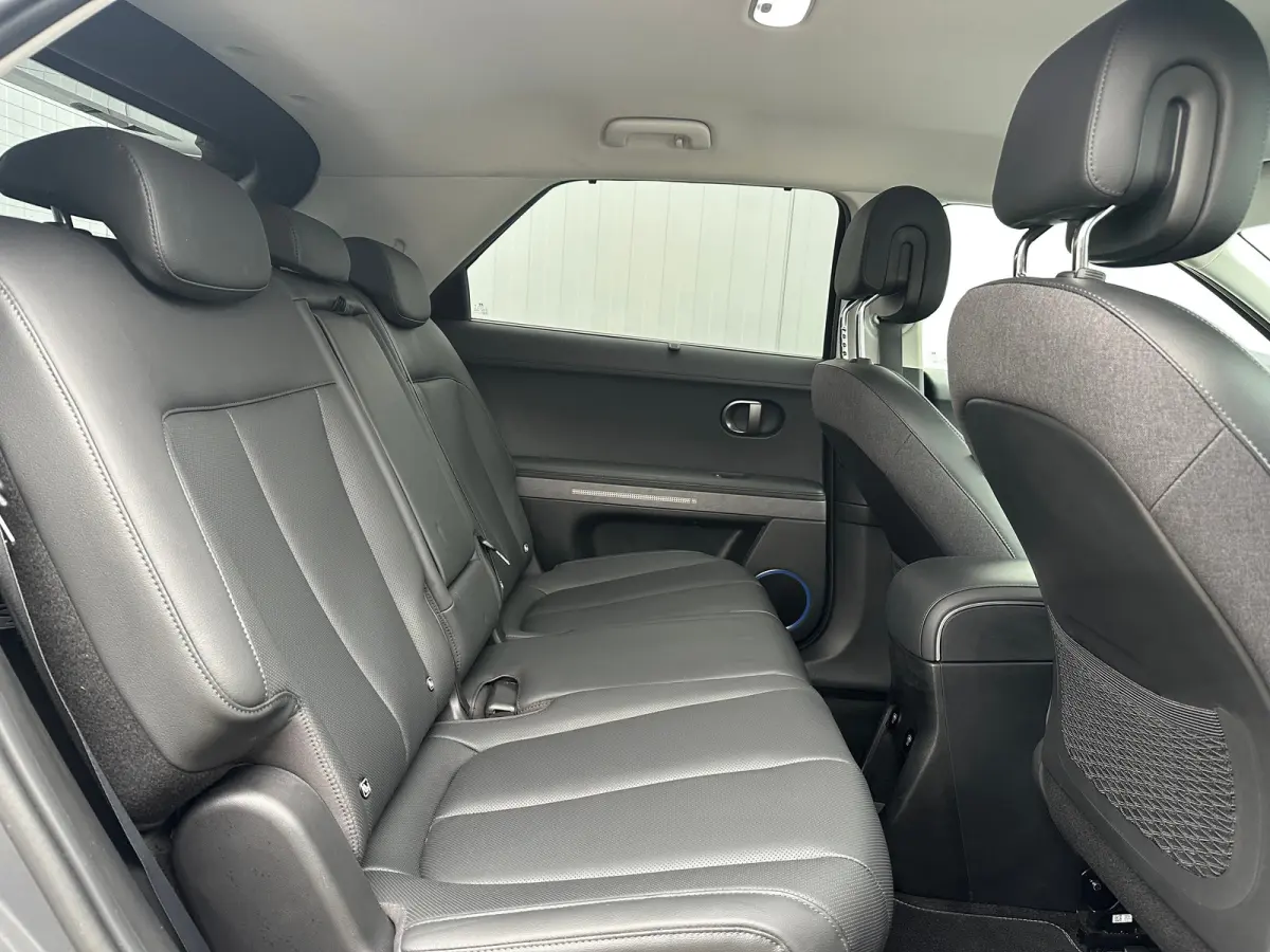 Connect+ 84 kWh | Afneembare trekhaak. | Anti Blokkeer Systeem | Apple Carplay/Android Auto