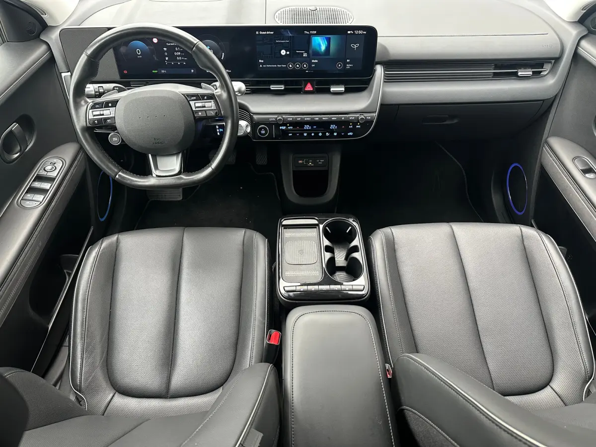 Connect+ 84 kWh | Afneembare trekhaak. | Anti Blokkeer Systeem | Apple Carplay/Android Auto