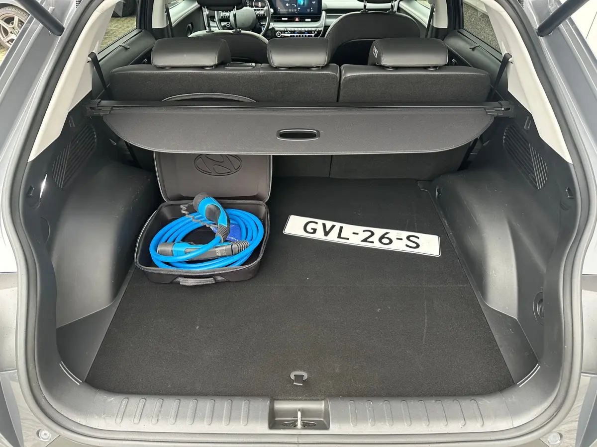 Connect+ 84 kWh | Afneembare trekhaak. | Anti Blokkeer Systeem | Apple Carplay/Android Auto