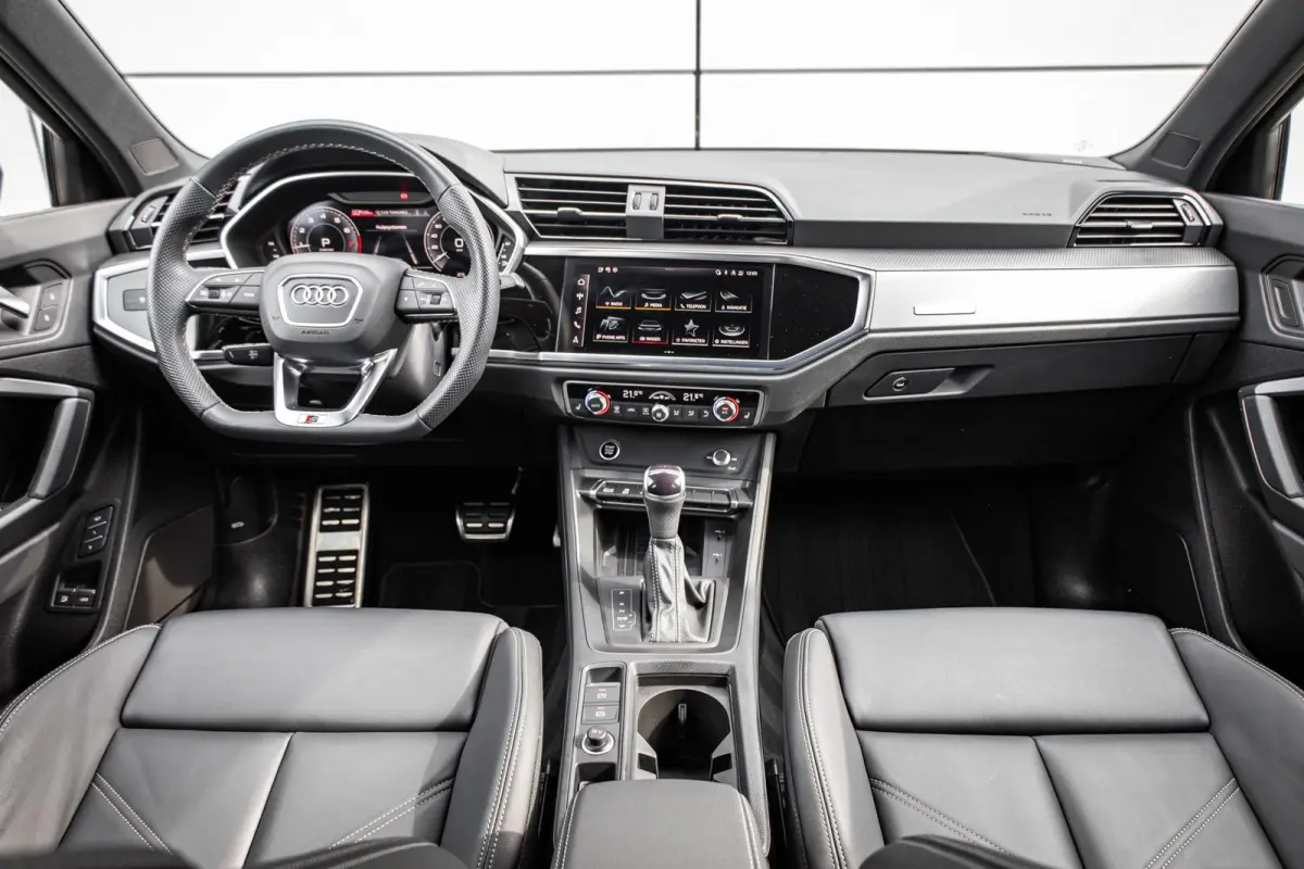 45 TFSIe 245pk PHEV S Edition | 20" LMV | Panoramadak | Leder | Sonos | Memory Stoelen | Apple Carplay/ Android Auto