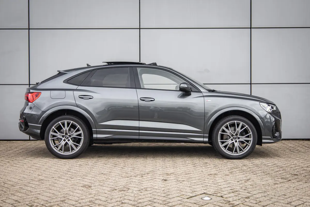 45 TFSIe 245pk PHEV S Edition | 20" LMV | Panoramadak | Leder | Sonos | Memory Stoelen | Apple Carplay/ Android Auto