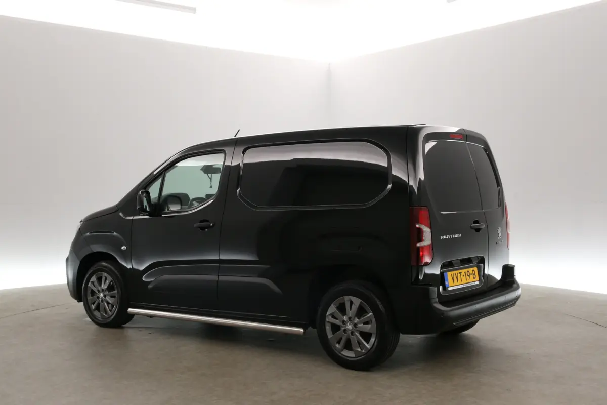 1.5 BlueHDi 131PK EAT8 | Automaat | Clima | Camera | Cruise | Carplay | Navi | Parkeersens.