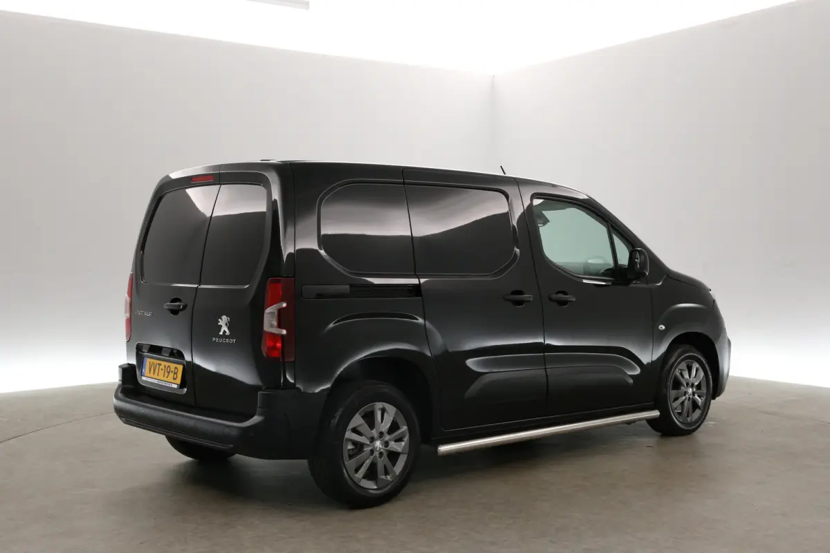 1.5 BlueHDi 131PK EAT8 | Automaat | Clima | Camera | Cruise | Carplay | Navi | Parkeersens.