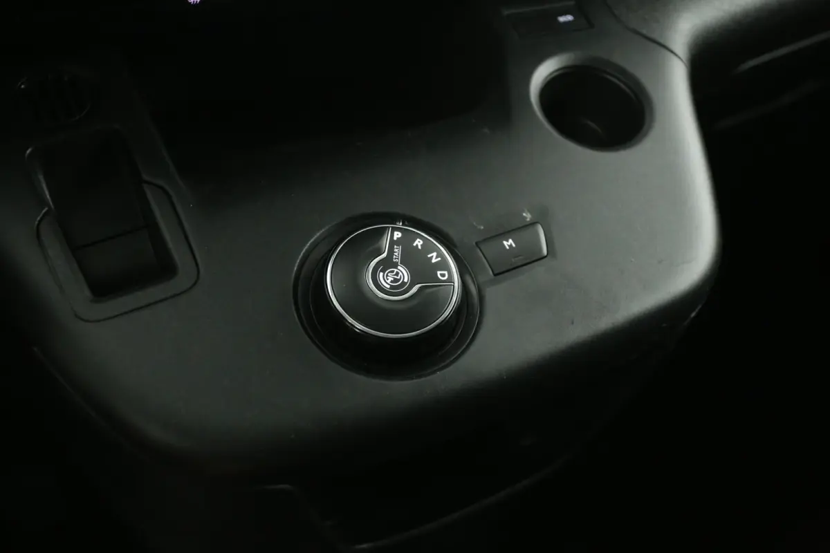 1.5 BlueHDi 131PK EAT8 | Automaat | Clima | Camera | Cruise | Carplay | Navi | Parkeersens.