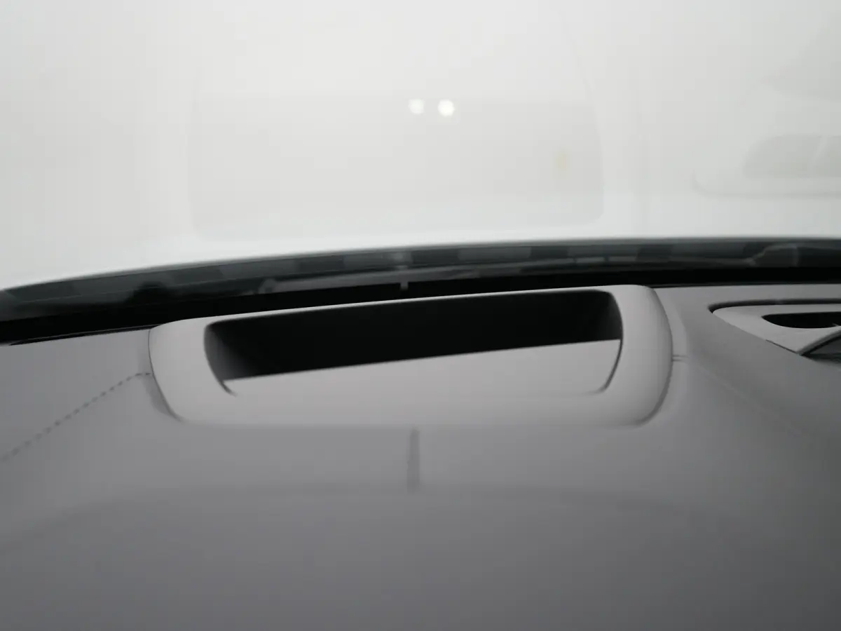 T6 Recharge AWD Ultra Dark | 360° Camera | Bowers & Wilkins Soundsystem | Cruise control adaptief met Stop&Go en stuurhulp