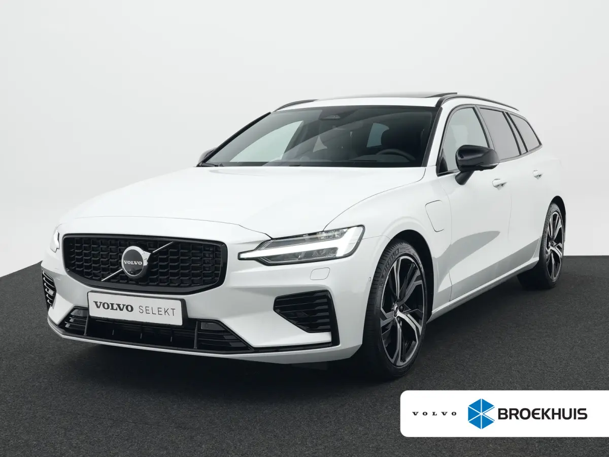 T6 Recharge AWD Ultra Dark | 360° Camera | Bowers & Wilkins Soundsystem | Cruise control adaptief met Stop&Go en stuurhulp