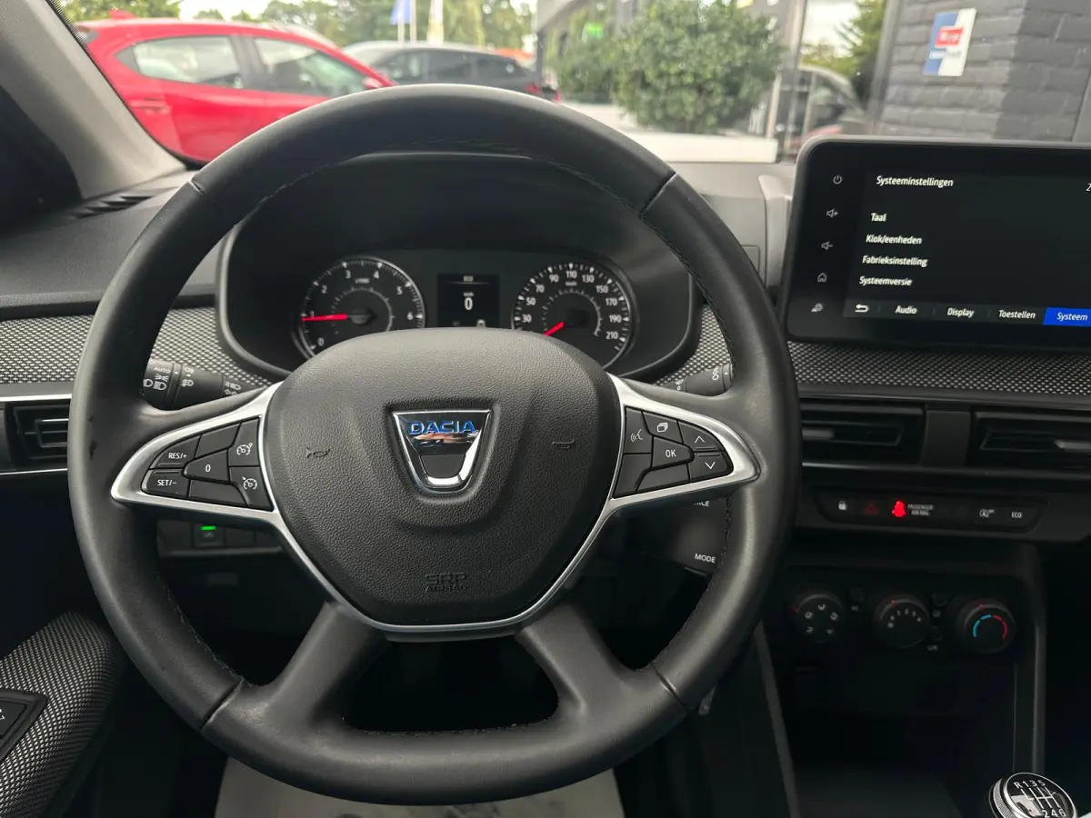 1.0 100 ECO-G Extreme 5p, Airco, CarPlay, Bluetooth, Camera, Cruise, Trekhaak, Navi, PDC, NAP