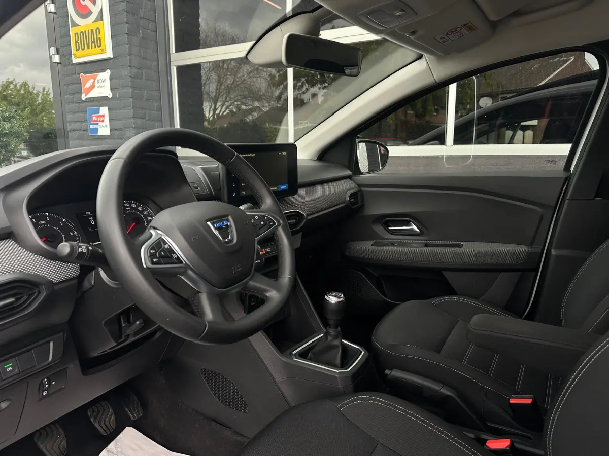 1.0 100 ECO-G Extreme 5p, Airco, CarPlay, Bluetooth, Camera, Cruise, Trekhaak, Navi, PDC, NAP