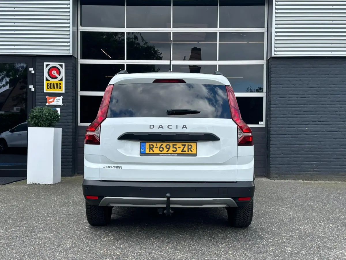 1.0 100 ECO-G Extreme 5p, Airco, CarPlay, Bluetooth, Camera, Cruise, Trekhaak, Navi, PDC, NAP
