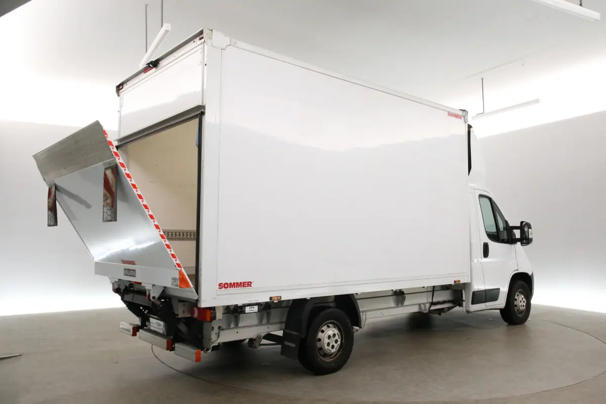 3,5t 2.2 BlueHDI | Bakwagen | Laadklep | Laadbak | Airco | Camera | 3 Zits | Cruise