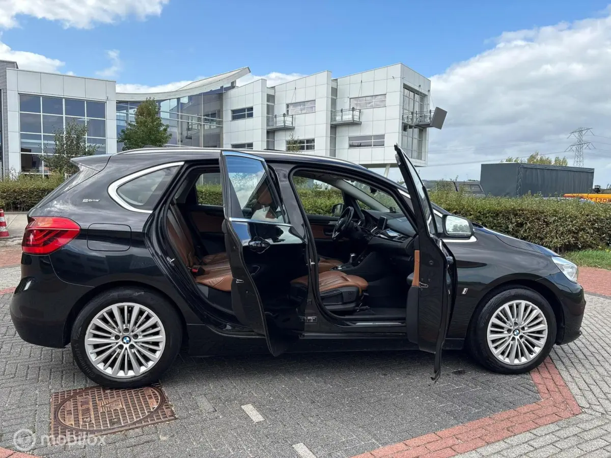 225xe iPerformance Centennial High Executive