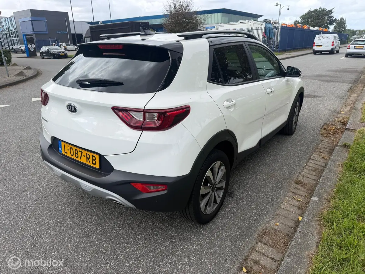 1.0 T-GDi MHEV DynamicPlusLine