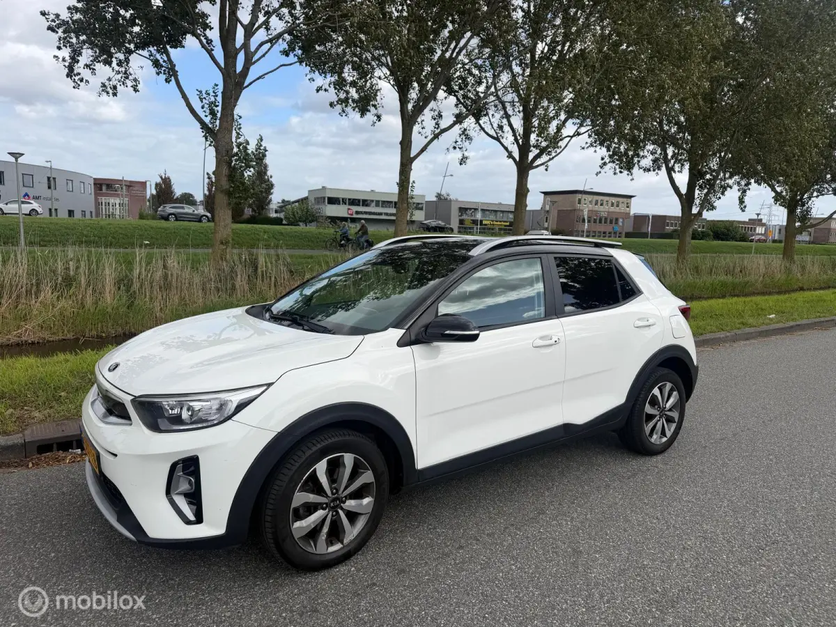 1.0 T-GDi MHEV DynamicPlusLine