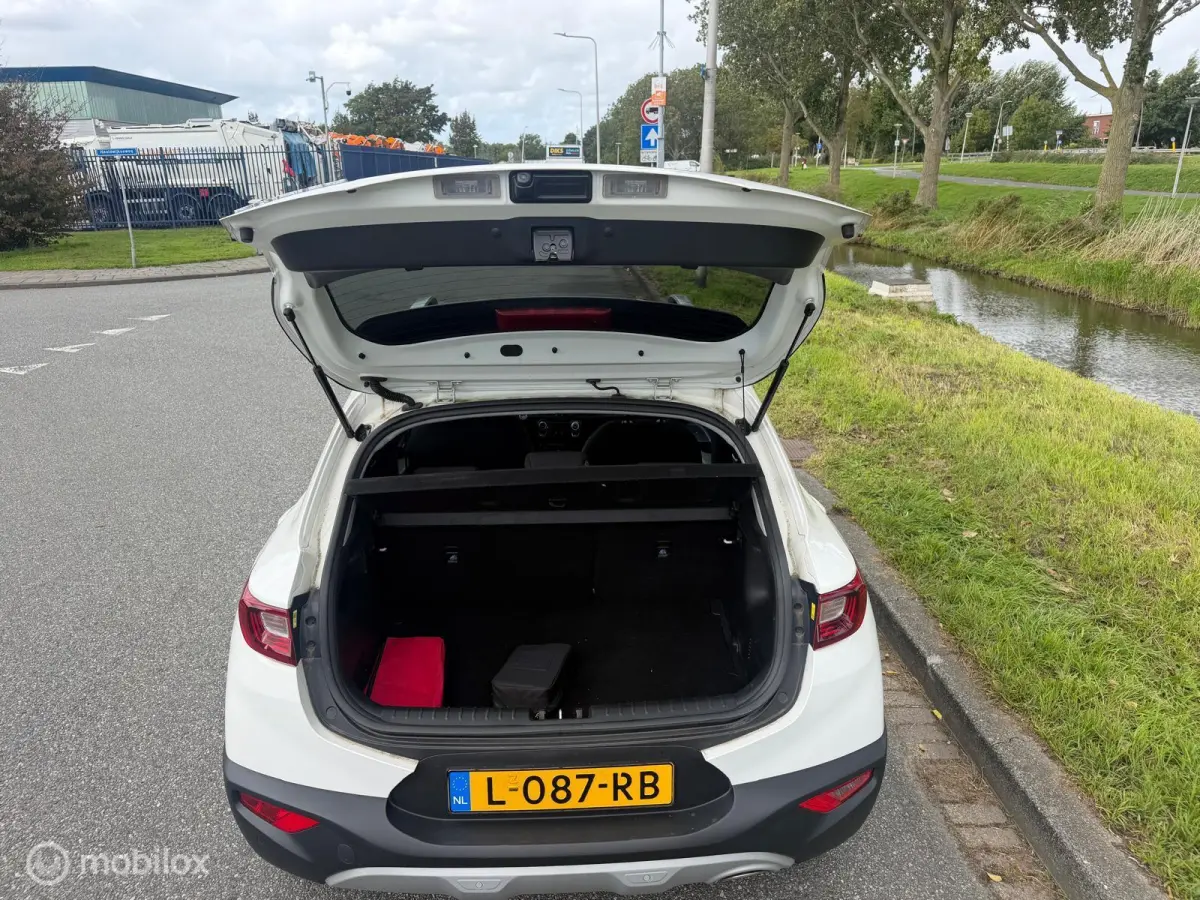 1.0 T-GDi MHEV DynamicPlusLine