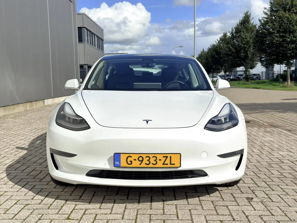 Long Range AWD 75 kWh 1e eig|Autopilot|dealer OH|