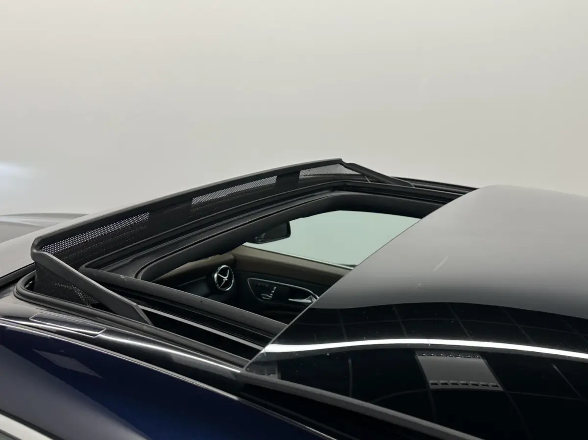200 Prestige TREKHAAK LEER PANO NAVI CAMERA.
